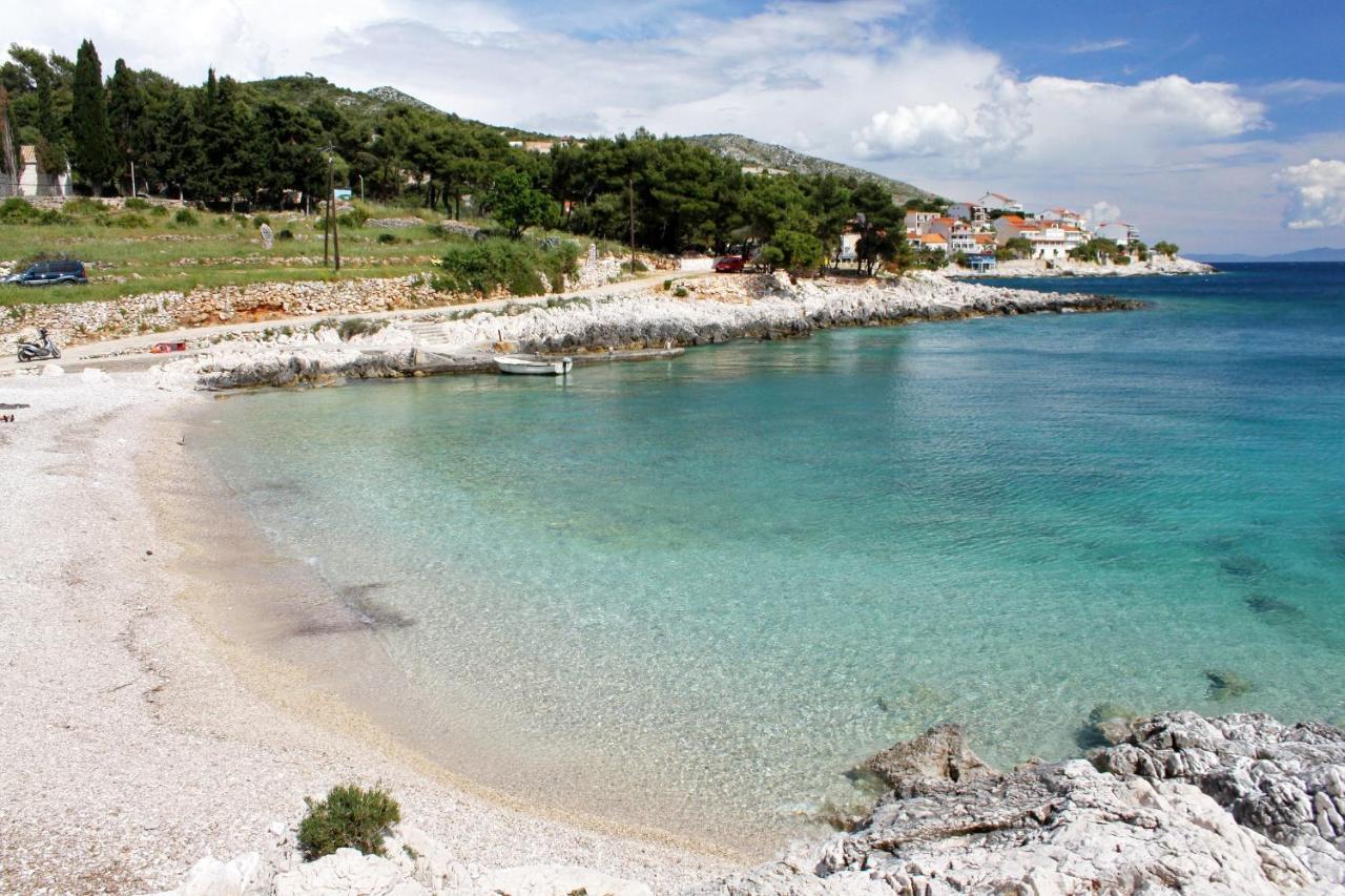 Apartments By The Sea Milna, Hvar - 12244 Exterior foto