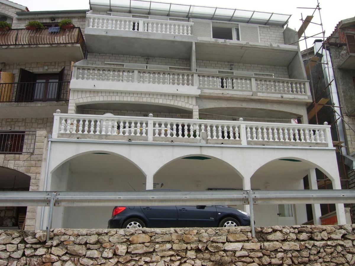 Apartments By The Sea Milna, Hvar - 12244 Exterior foto