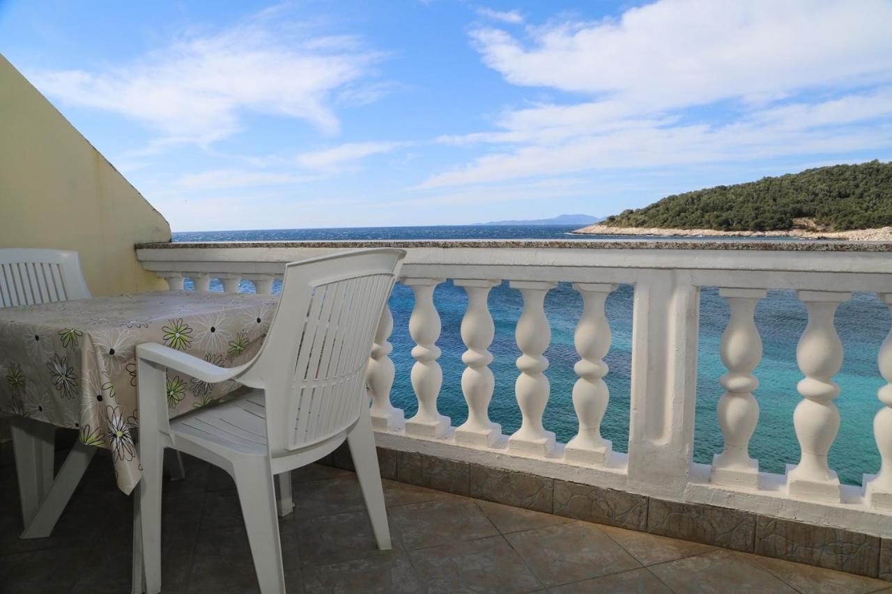 Apartments By The Sea Milna, Hvar - 12244 Exterior foto